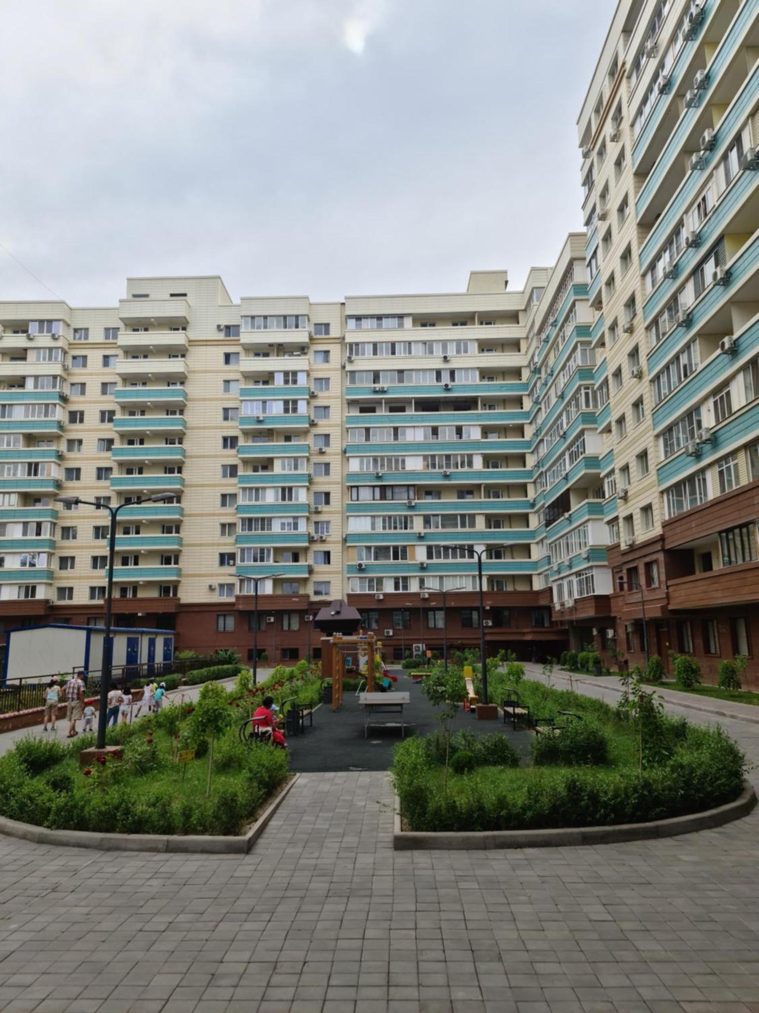 Новый Жк В Самом Центре Города Almaty Luaran gambar